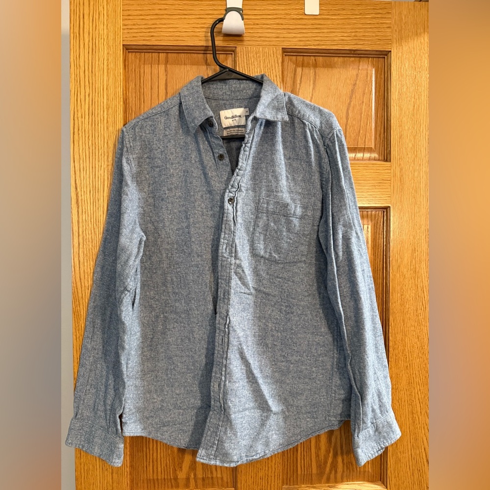 Men’s casual button up